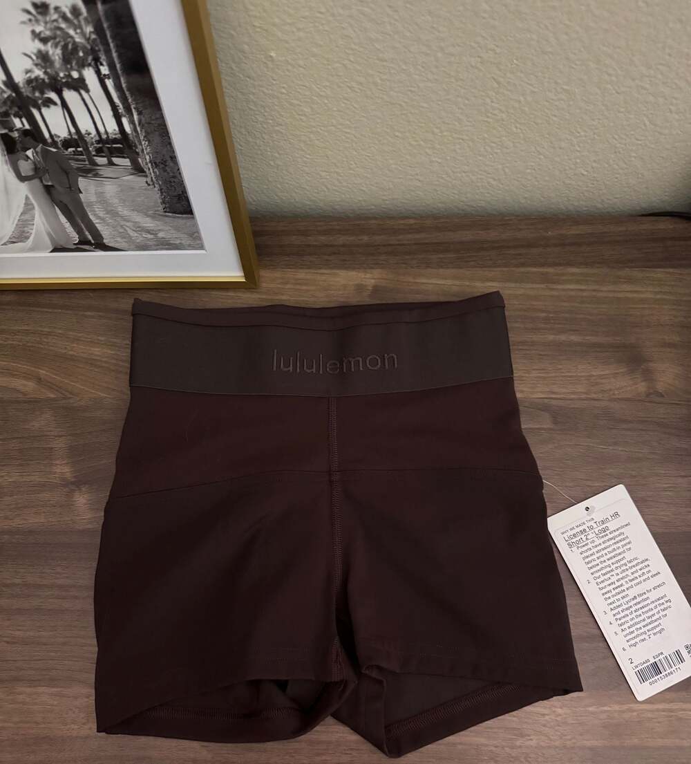 Lululemon License to Train HR Short 2" Logo Size 2